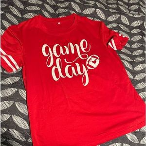 Brand new, never worn women’s tee